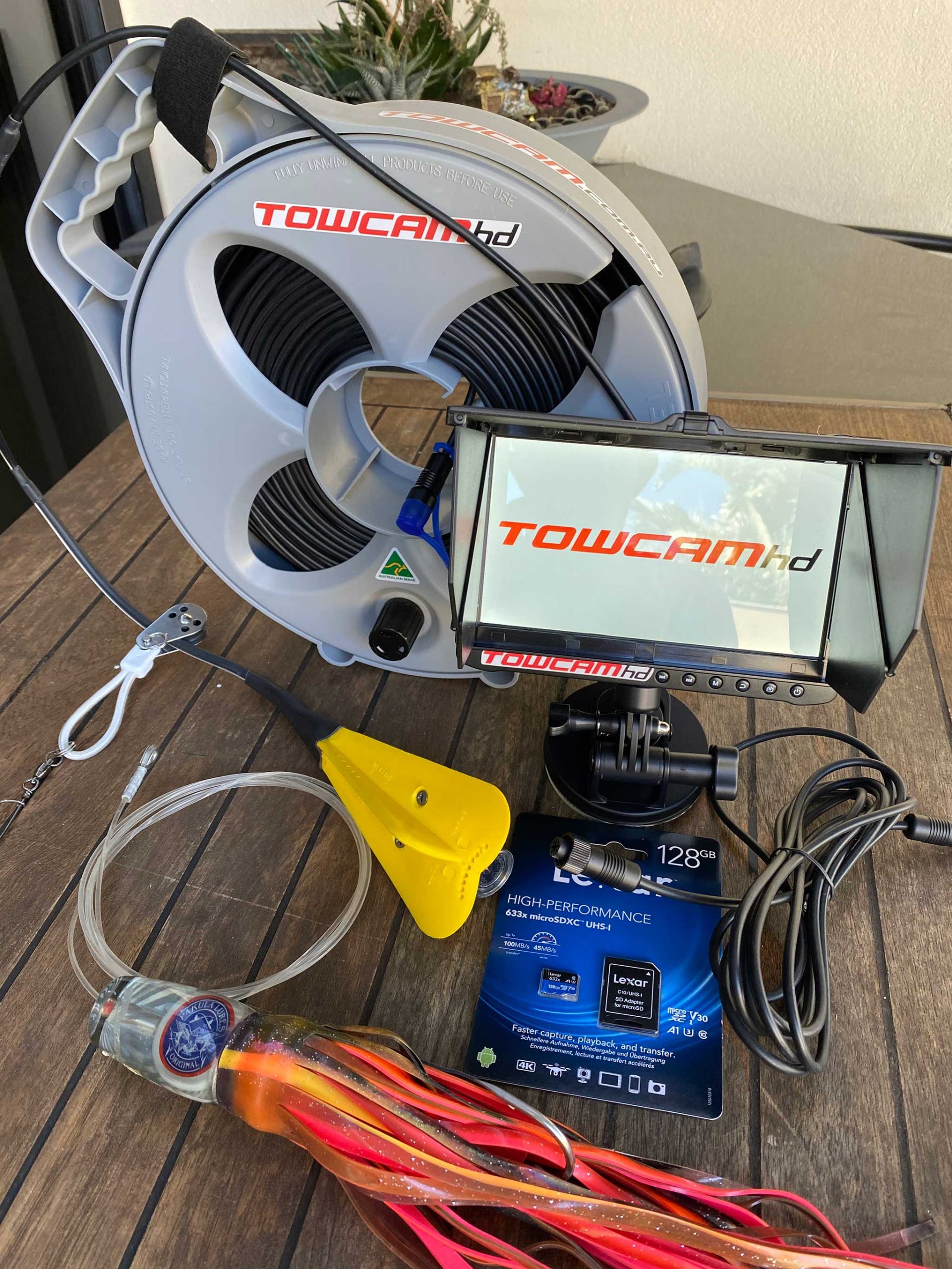 TOWCAMhd Custom Built Underwater Strike Camera